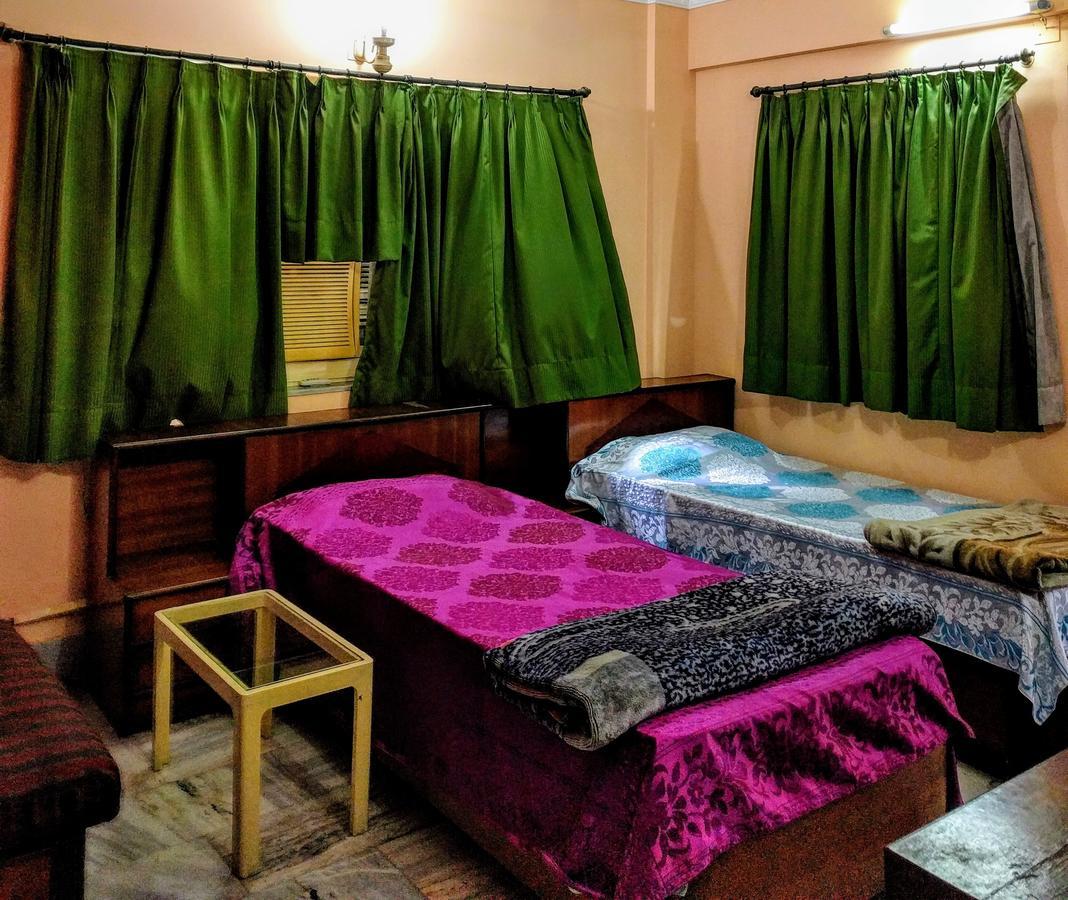 Ashray Guesthouse Kalküta Dış mekan fotoğraf