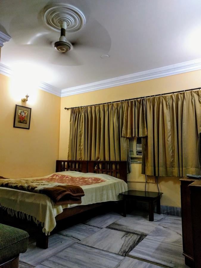 Ashray Guesthouse Kalküta Dış mekan fotoğraf